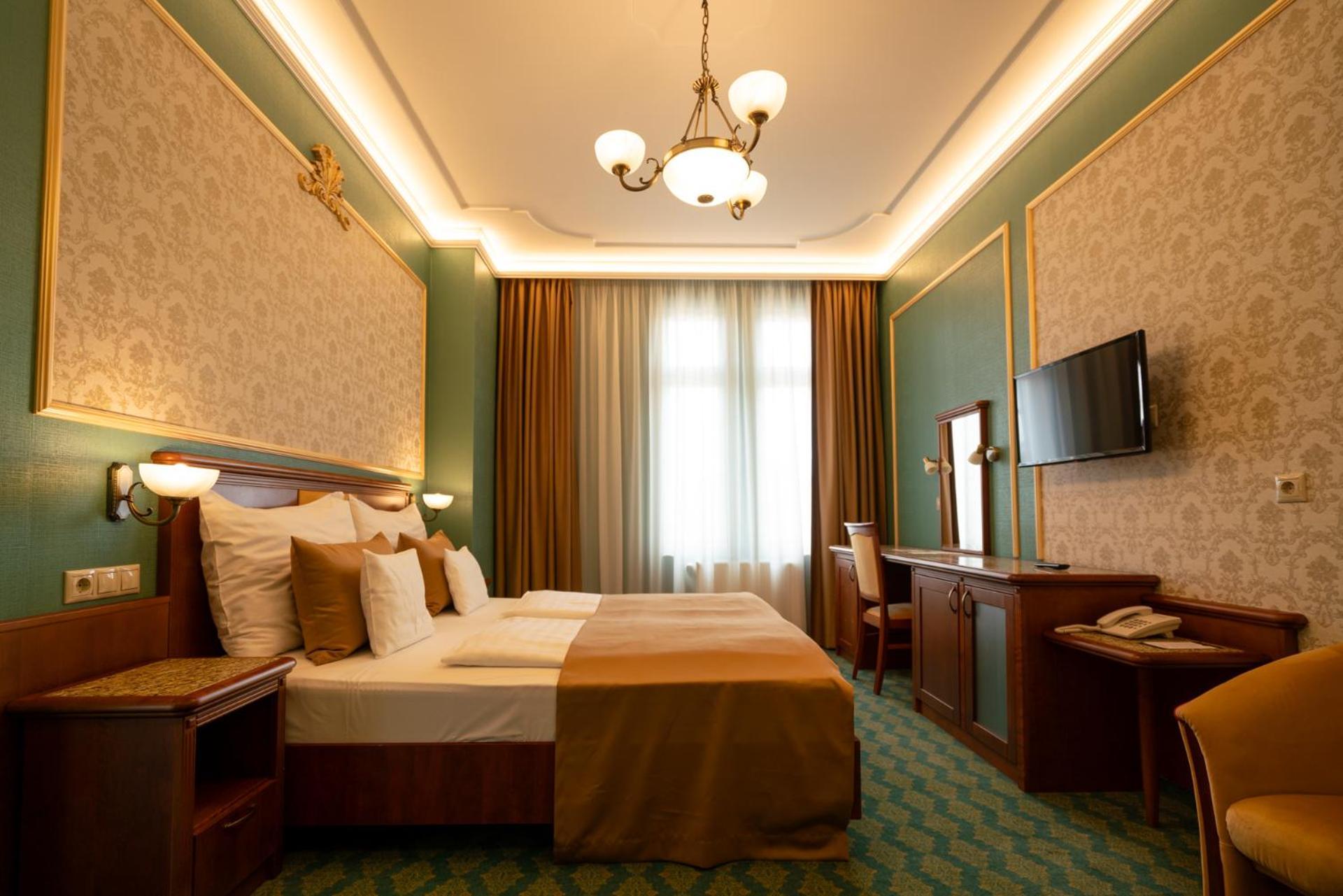 Elizabeth Hotel Gyula Eksteriør billede